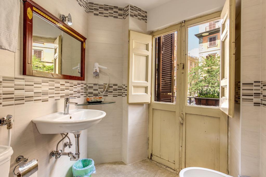 New Albatros Checkin Portafortuna Guesth House Řím Exteriér fotografie