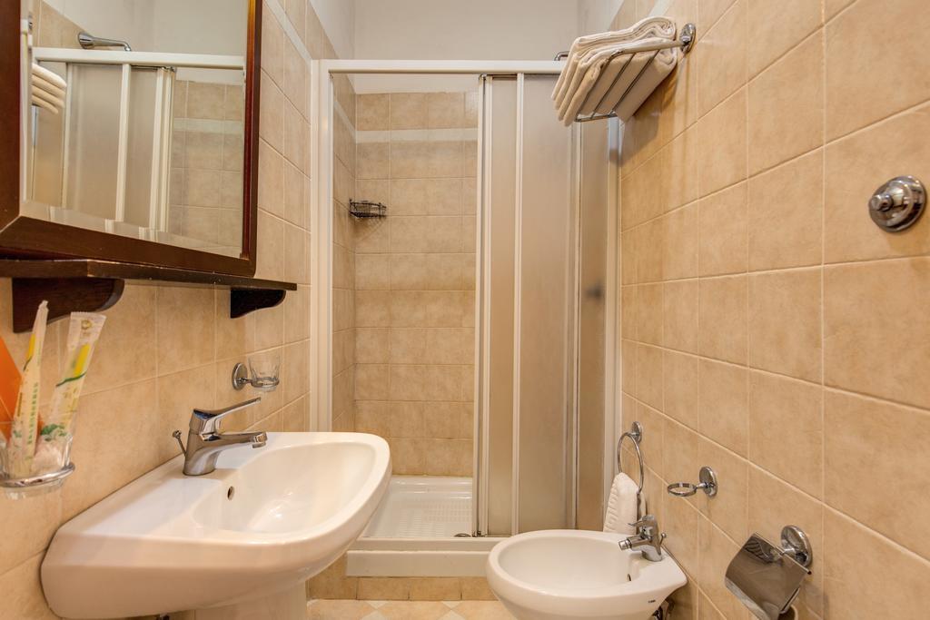 New Albatros Checkin Portafortuna Guesth House Řím Exteriér fotografie