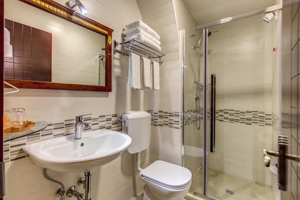 New Albatros Checkin Portafortuna Guesth House Řím Exteriér fotografie